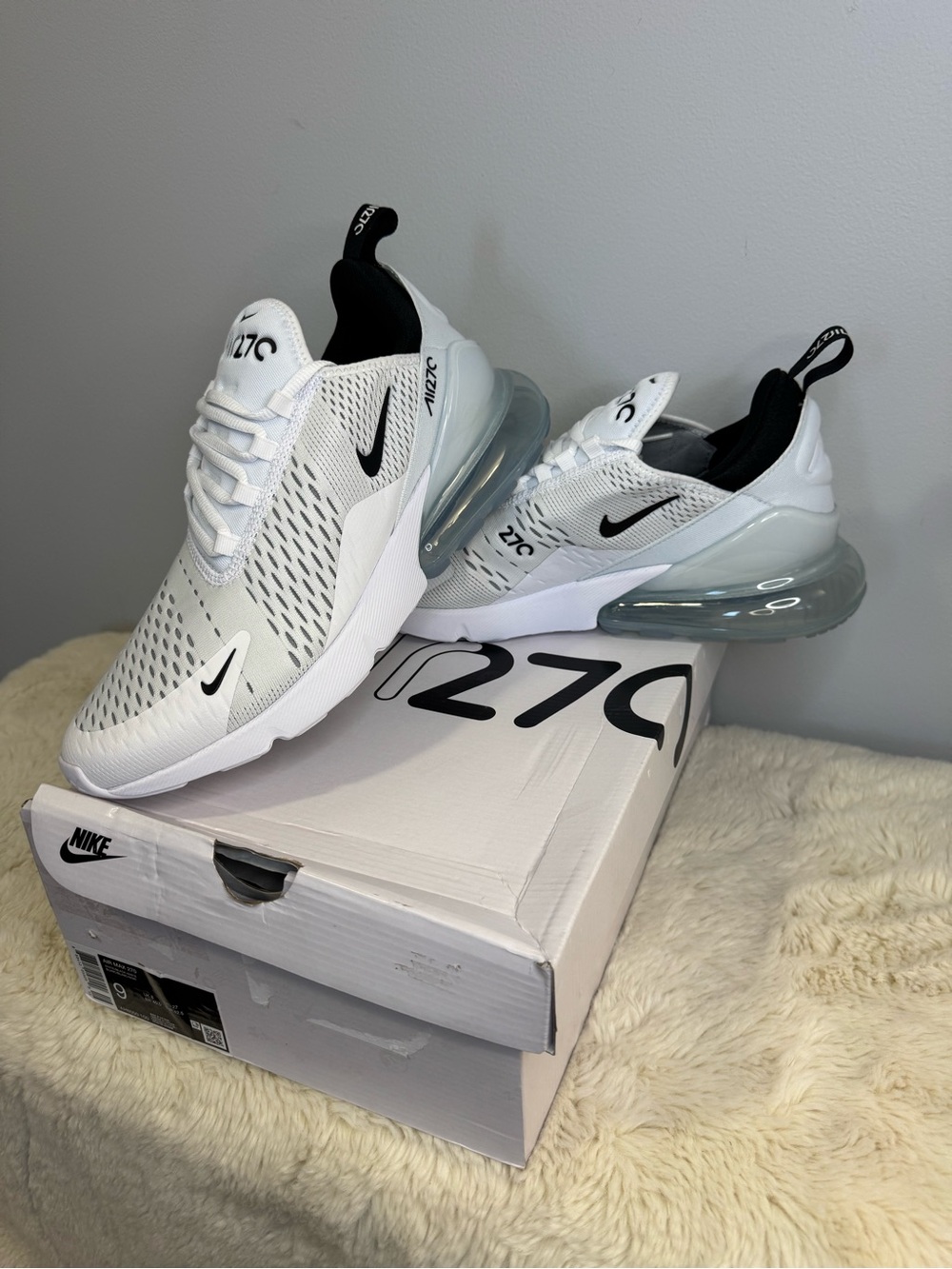 Nike Air Max 270 Men’s White and Black Sneakers